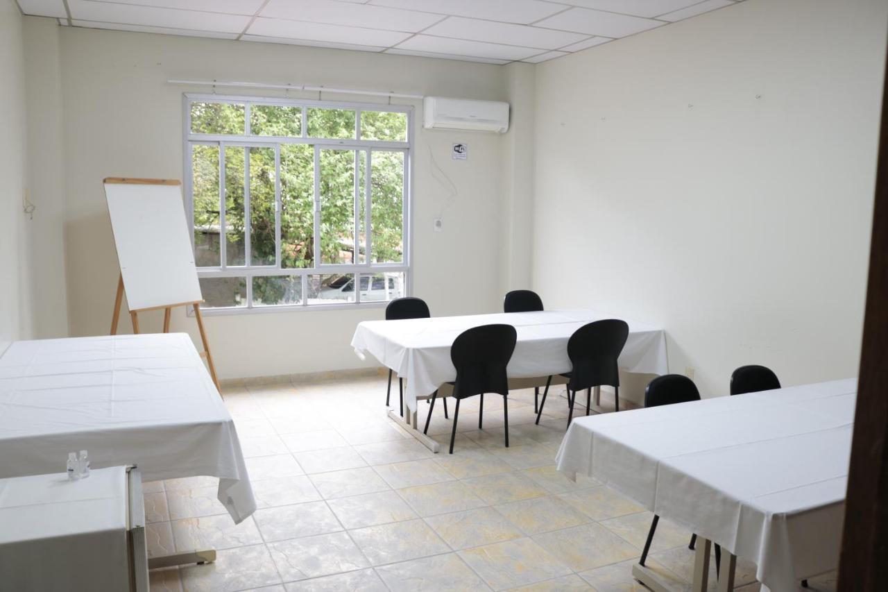 Soratur Hotel & Coworking Крисіума Екстер'єр фото